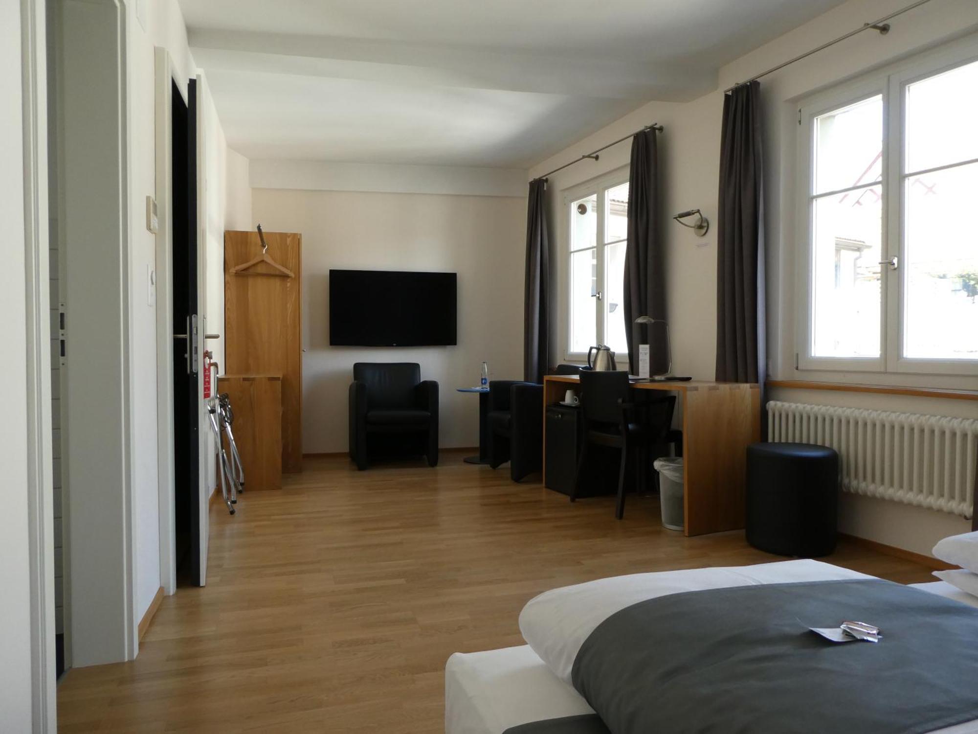 Hotel Le Lion - Self Check-In Bischofszell Exteriér fotografie